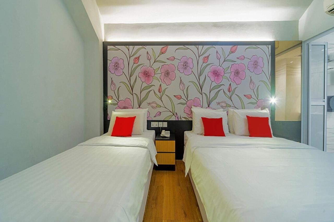 Hotel Hi Dot 3*