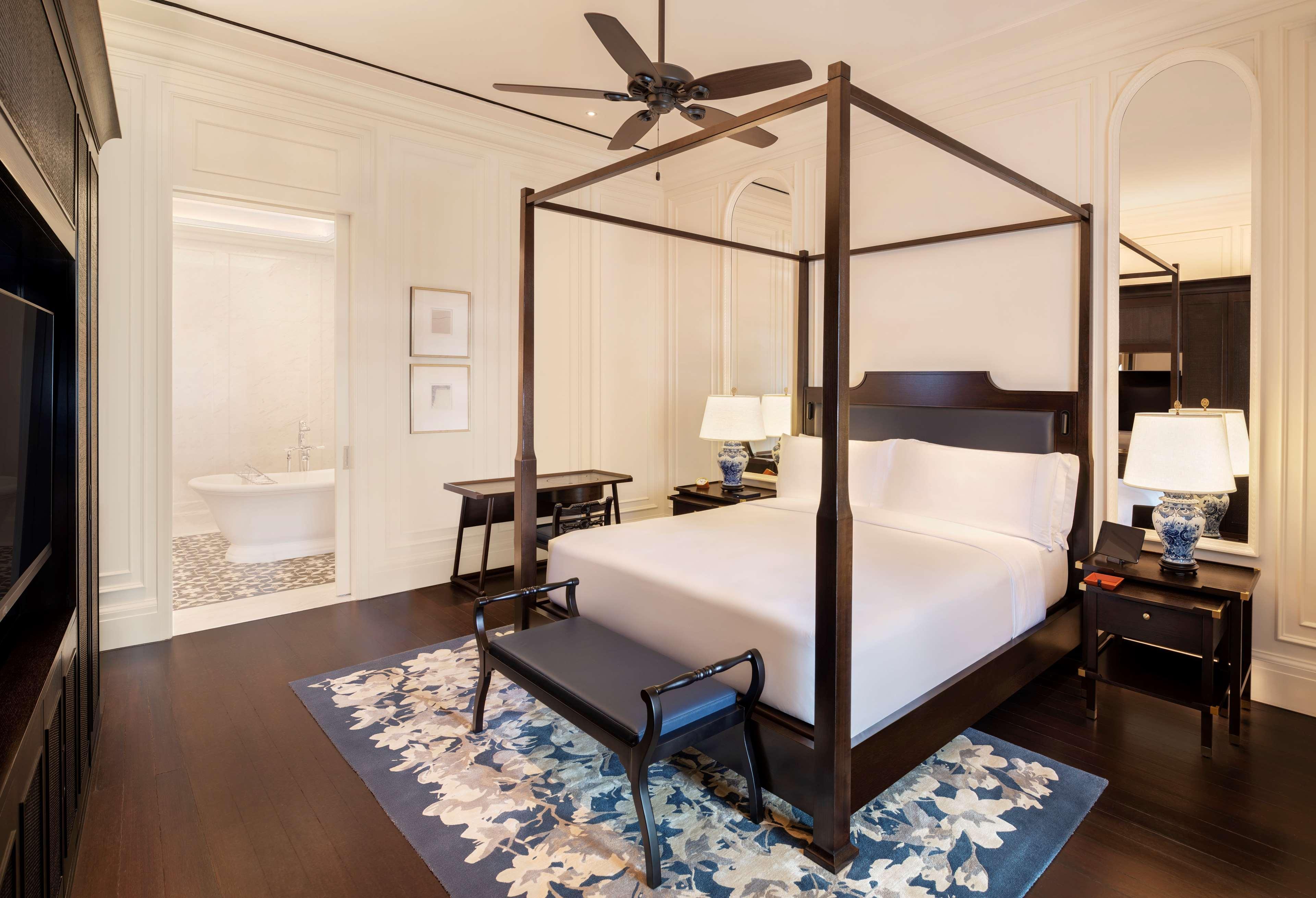 Hotel Raffles 5*