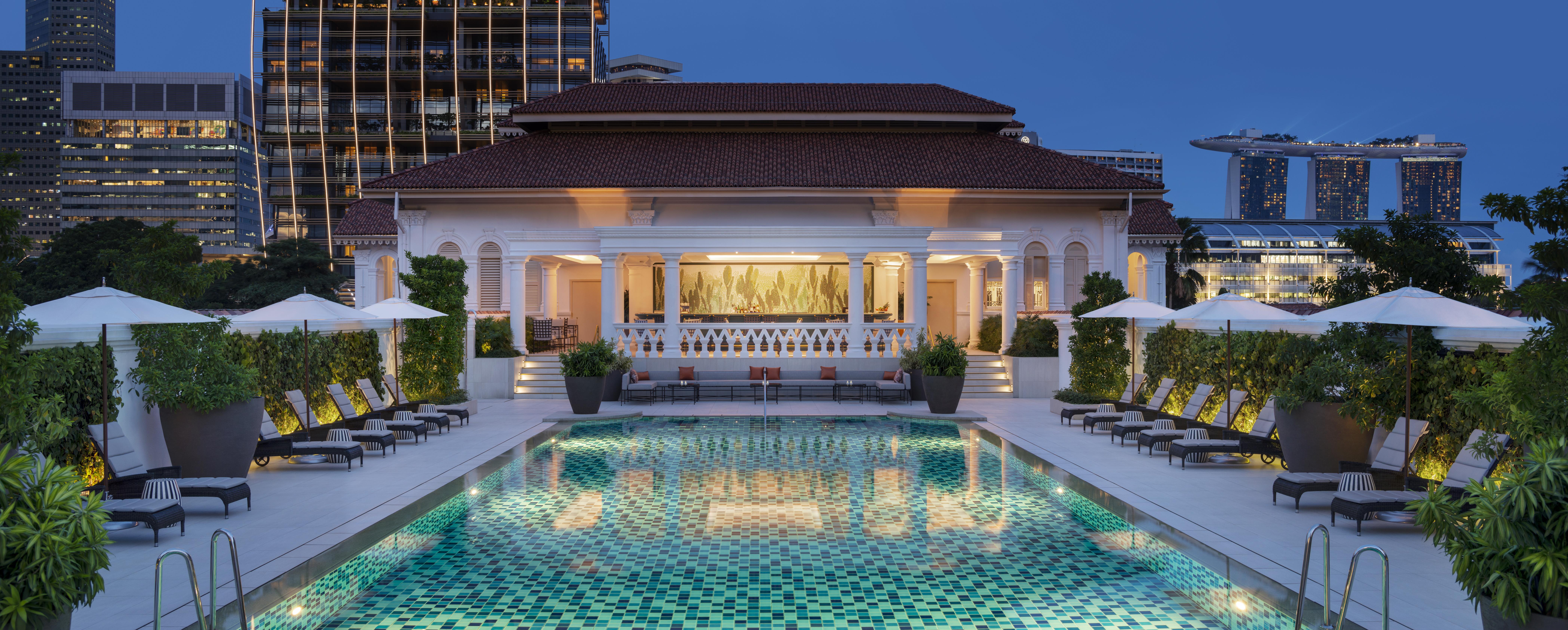Raffles Hotel 5*