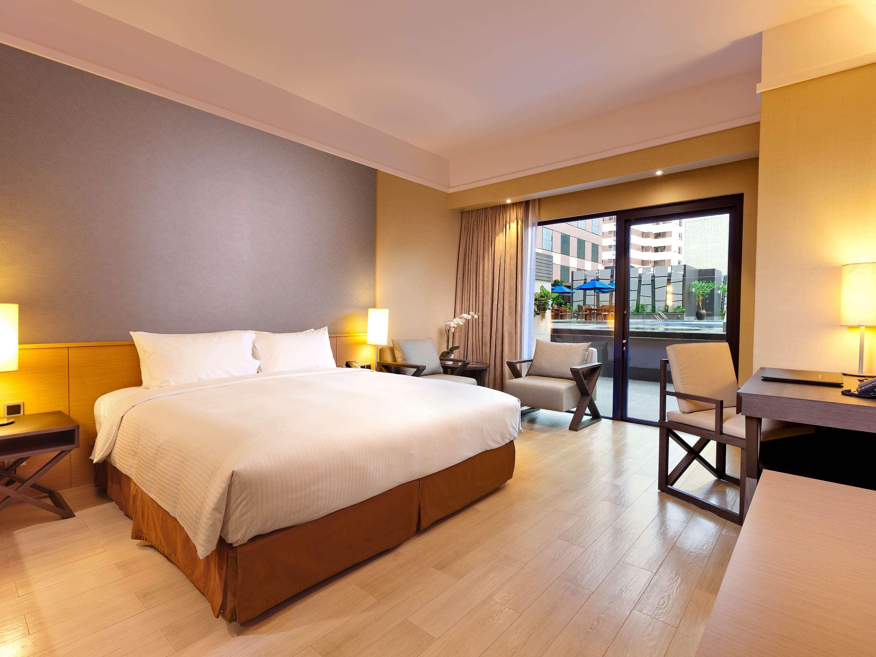 Hotel Grand Mercure Roxy Singapore