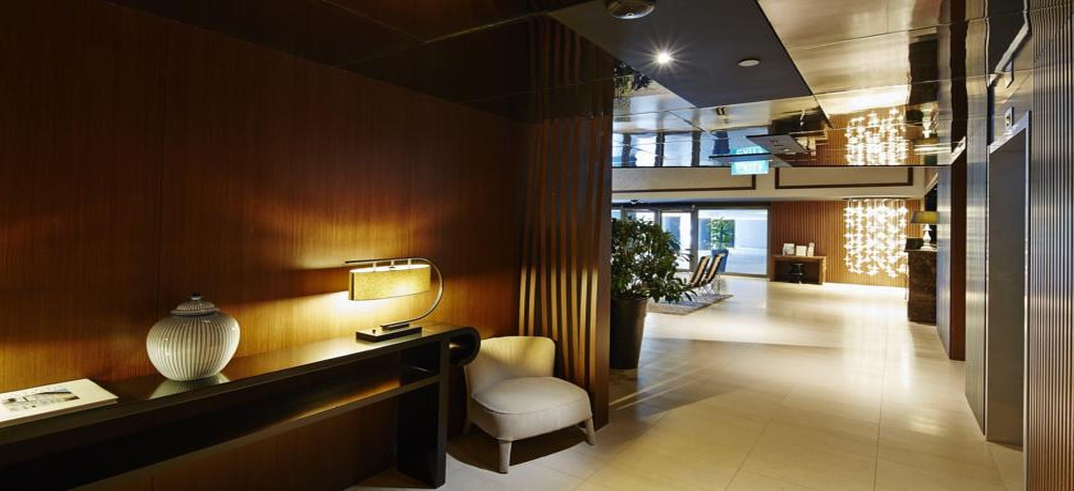 Aparthotel Pan Pacific Serviced Beach Road, Singapura