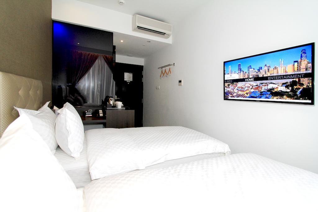 Arton Boutique Hotel 3*
