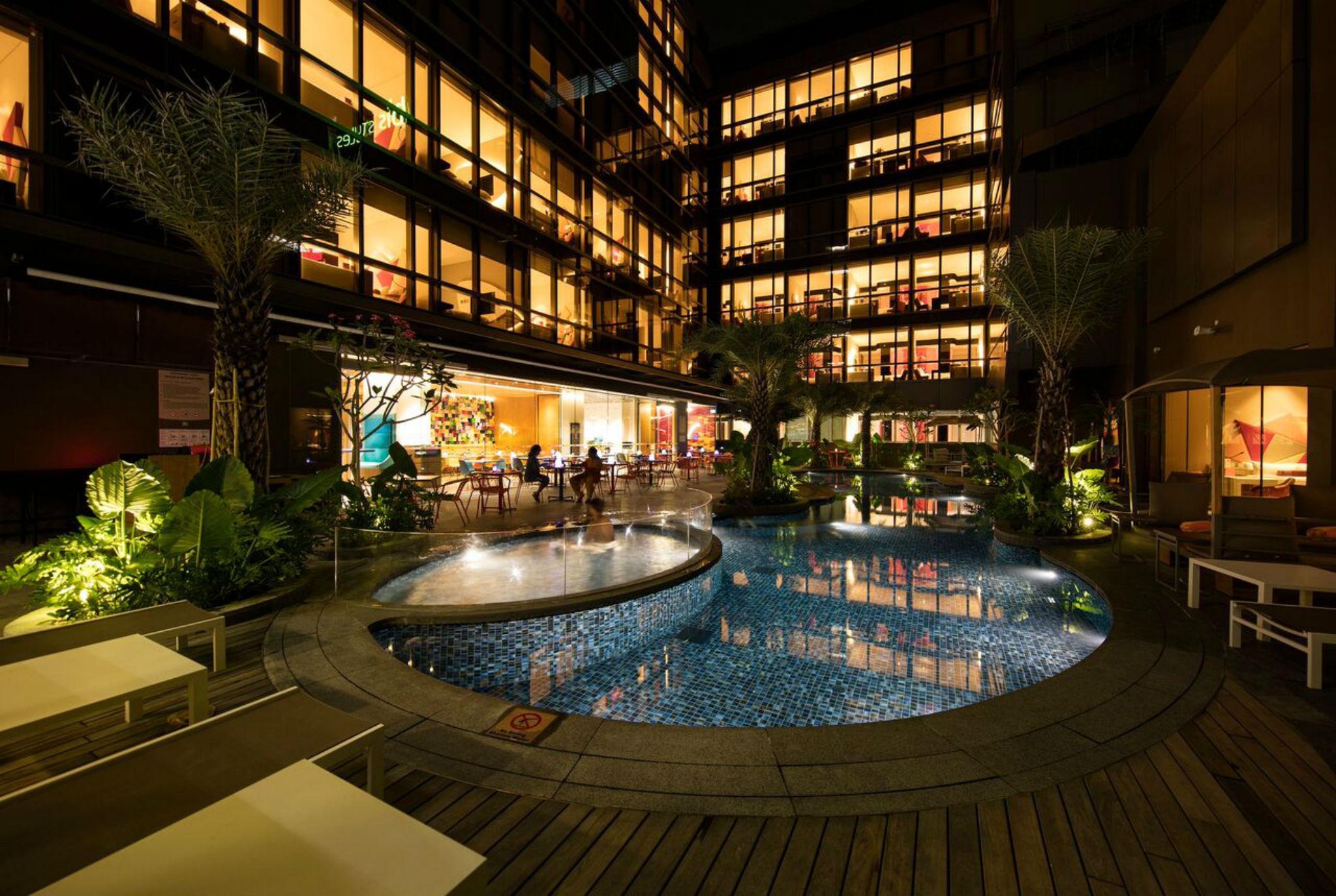 Ibis Styles On Macpherson Hotel 4*