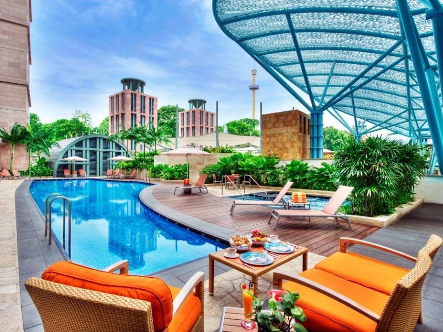 World Sentosa - Michael 5* Singapore