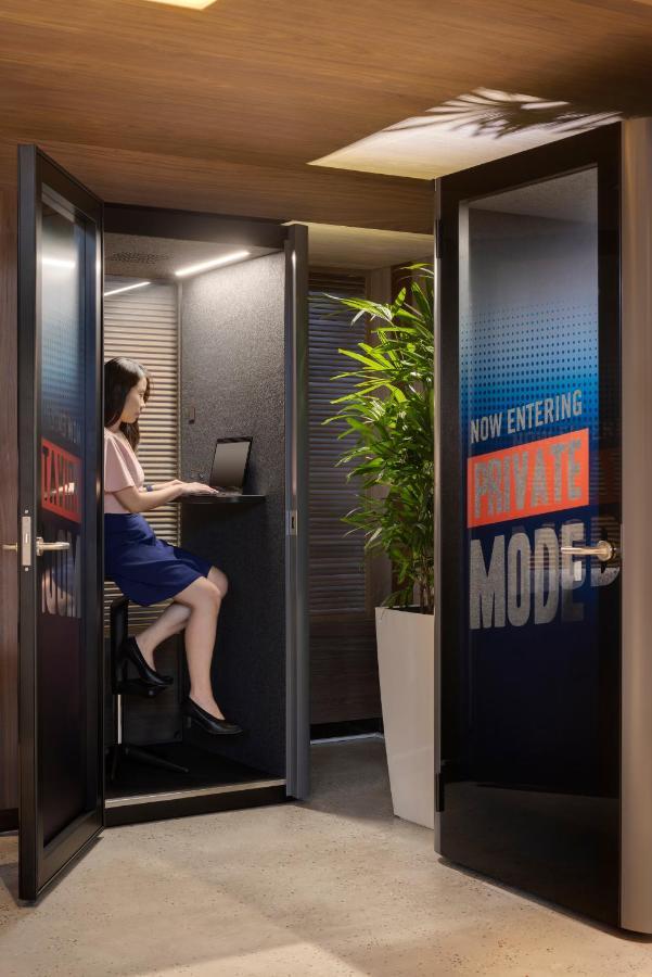 Travelodge Harbourfront Hotel Singapore