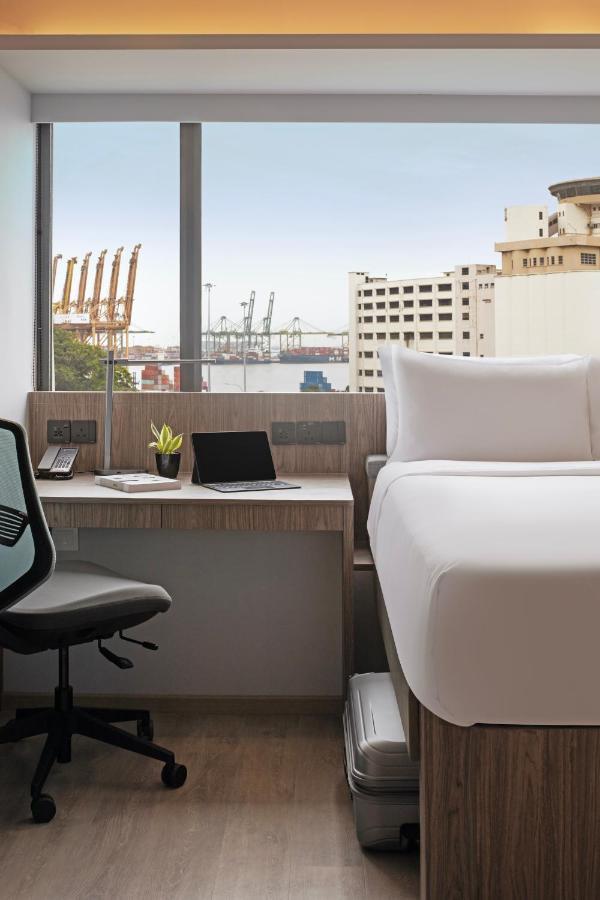 Travelodge Harbourfront Hotel Singapore