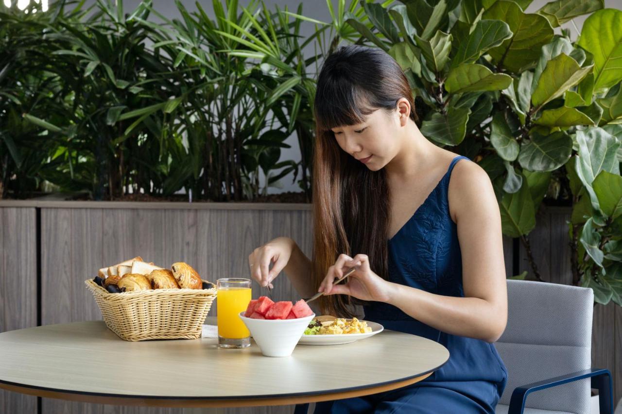 Travelodge Harbourfront 4* Singapore