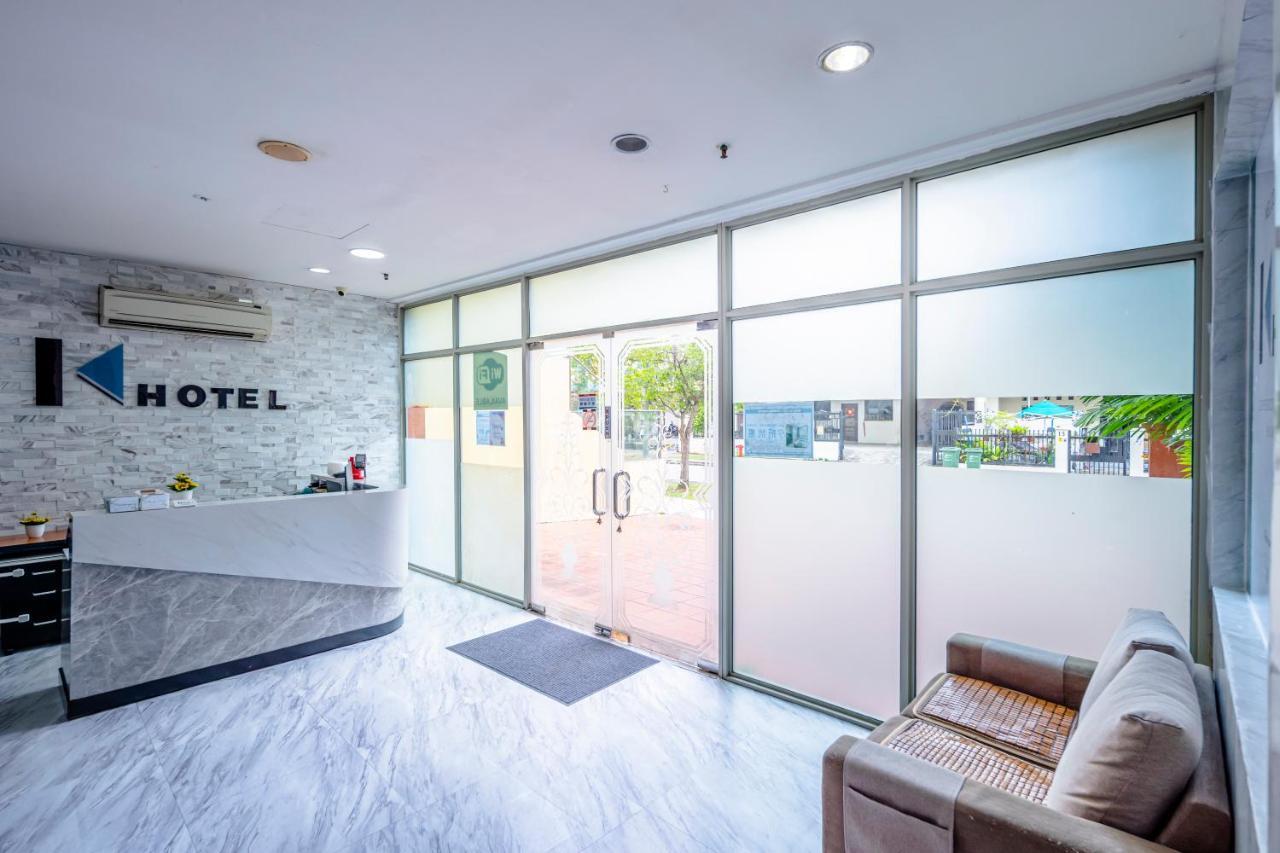 K 12 Hotel 2*