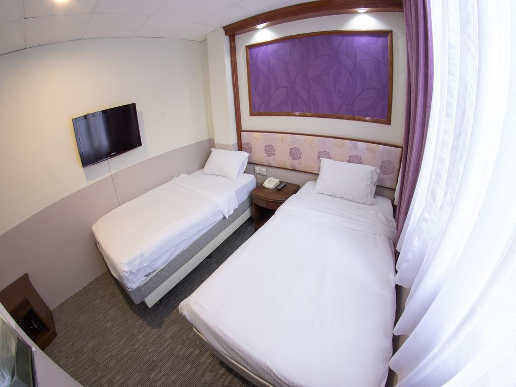 165 Hotel