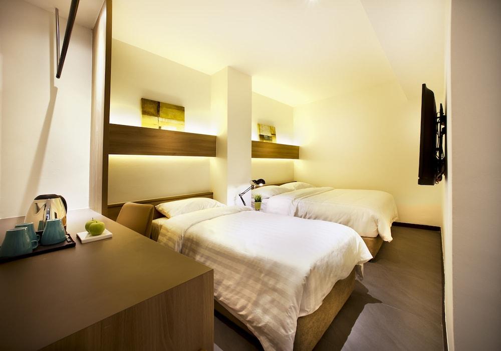 Nuve Hotel 3*