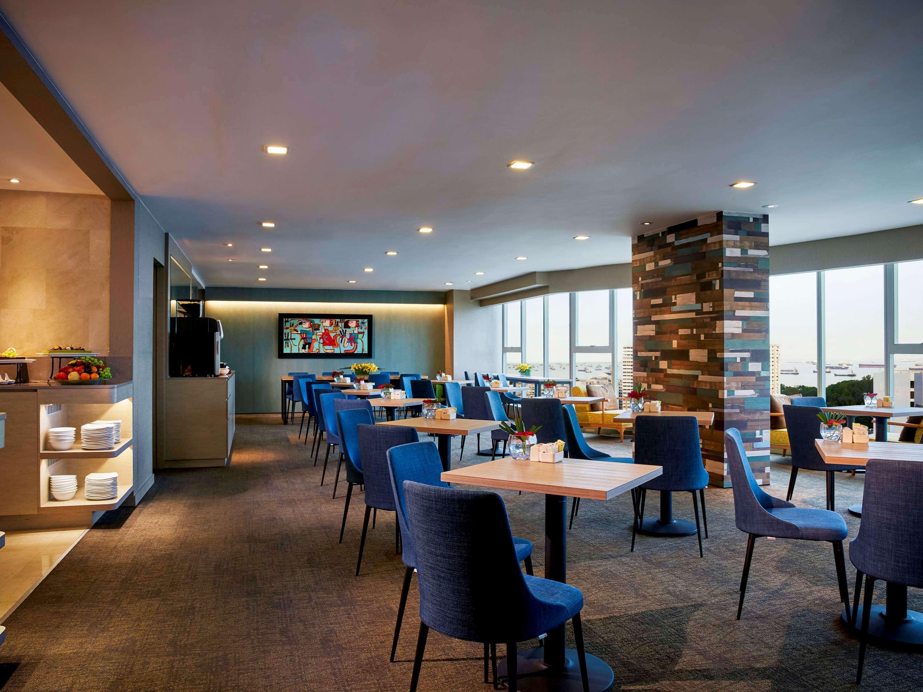 Grand Mercure Roxy Hotel 4*