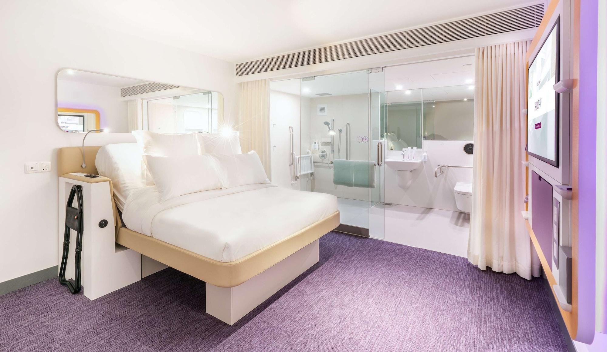 Hotel Yotelair Changi Airport Landside