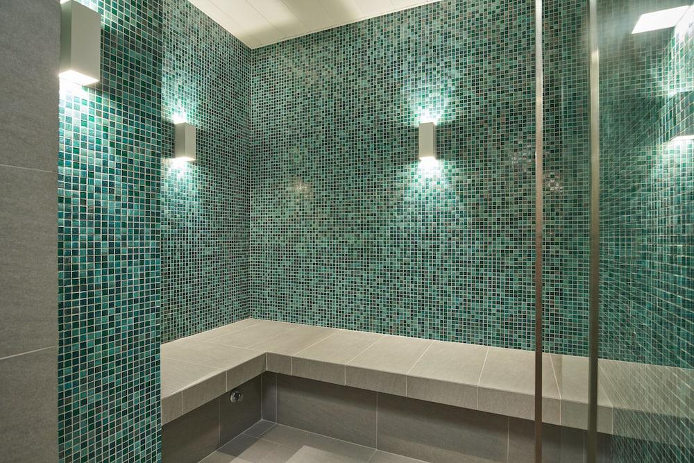 Hotel Capri By Fraser China Square, 5*