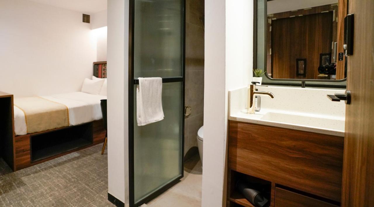 St Signature Bugis Middle 3* Singapore