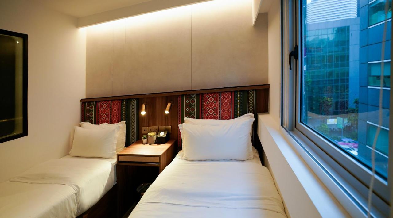 St Signature Bugis Middle 3*