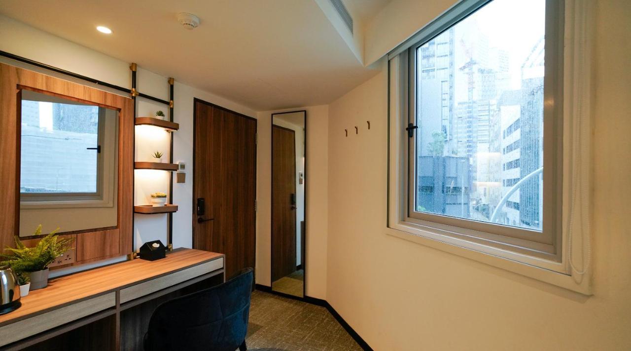 St Signature Bugis Middle 3*