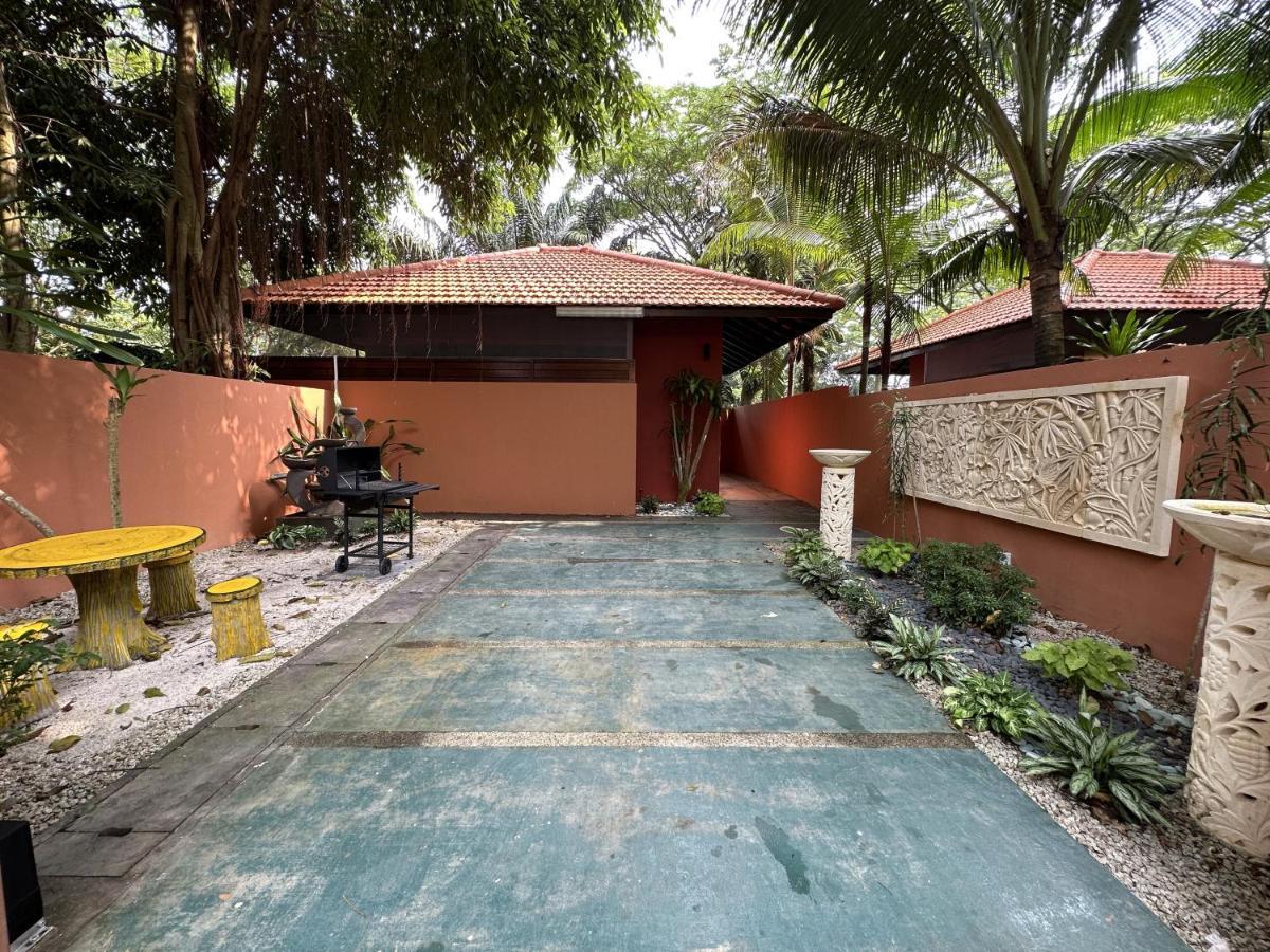 Tempat peranginan Kranji Sanctuary Singapura