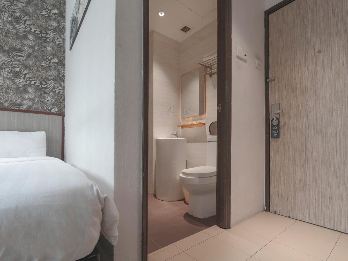 Hotel The Noble 3*