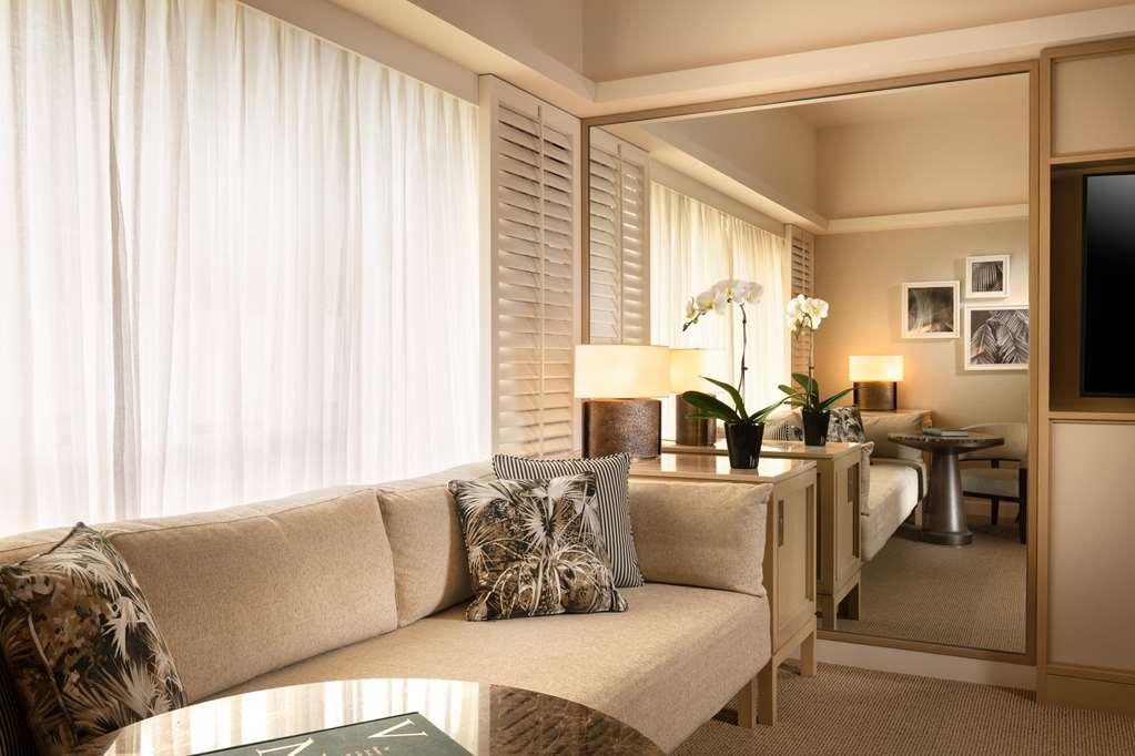 Hotel Conrad Orchard Singapore