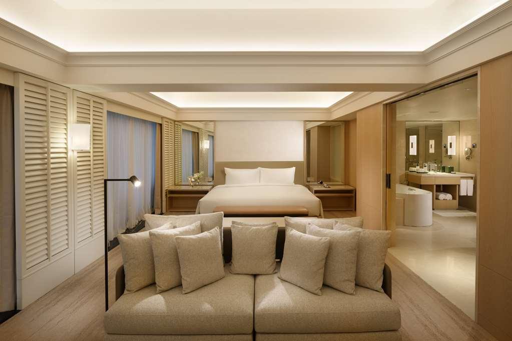 Hotel Conrad Orchard 5*