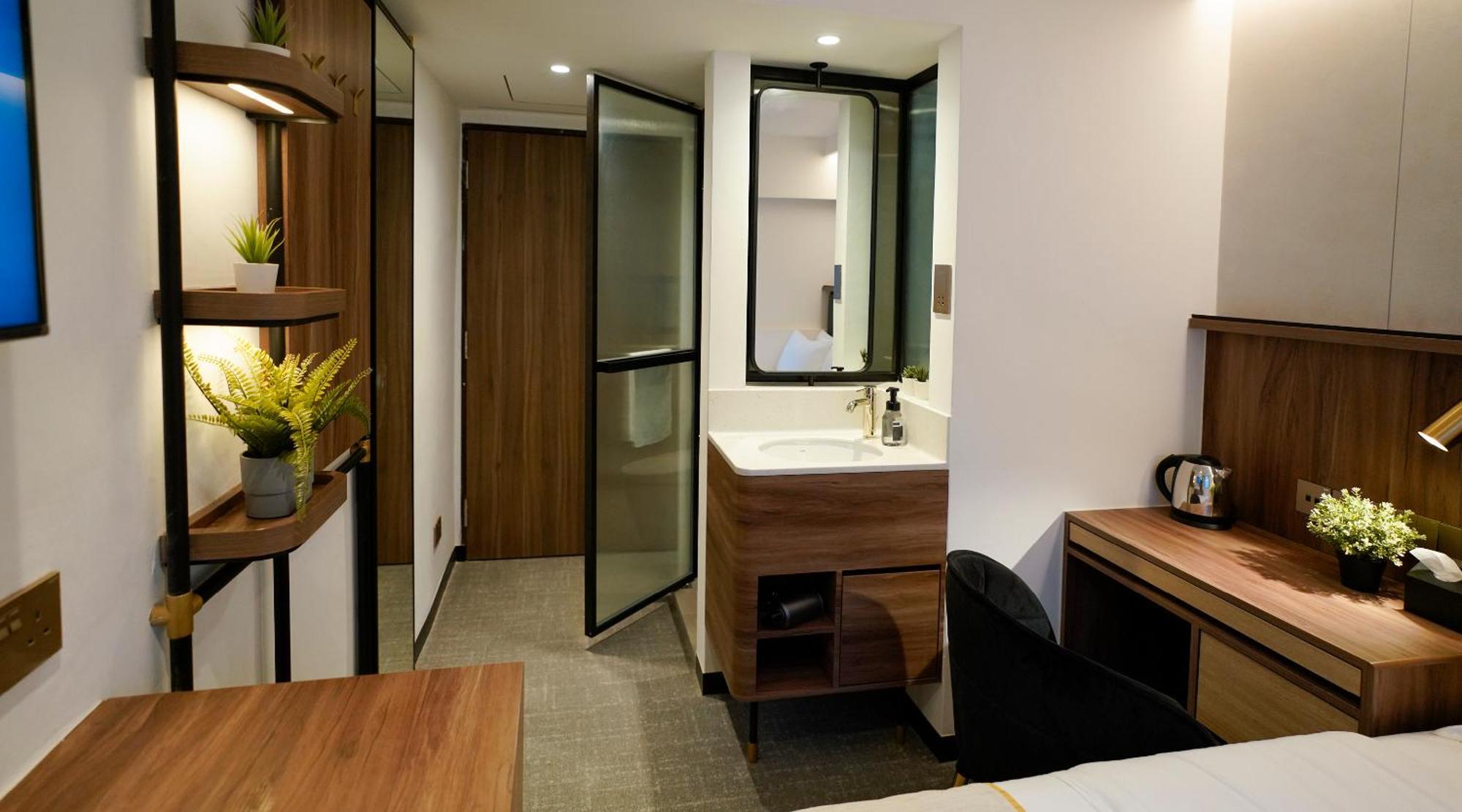 St Signature Bugis Middle Hotel
