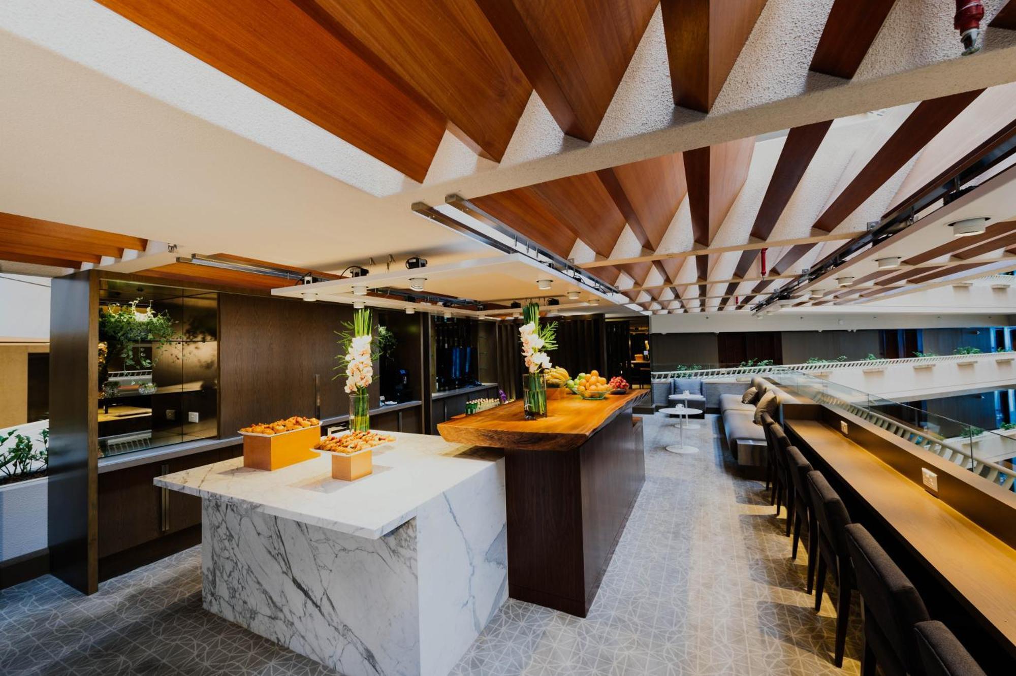 Pan Pacific Hotel 5*