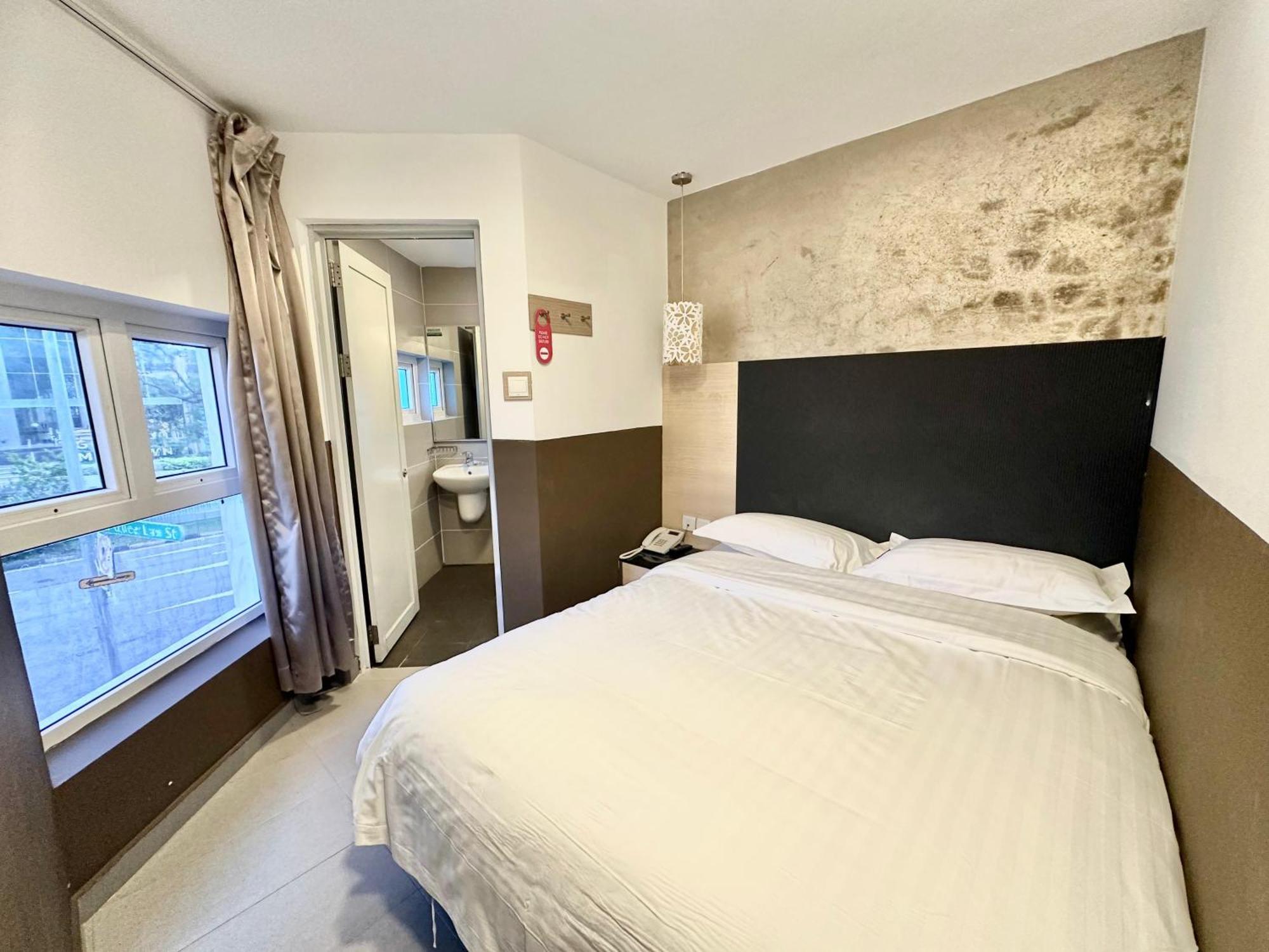 The Snooze At Bugis Hotel 3*