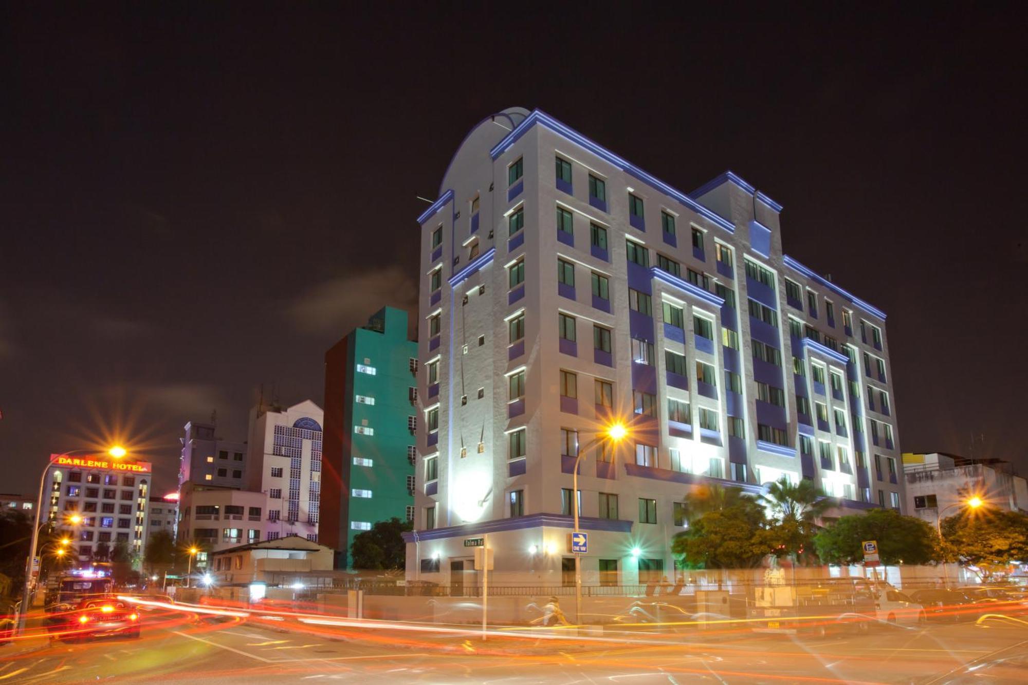 Hotel Yaju 2*