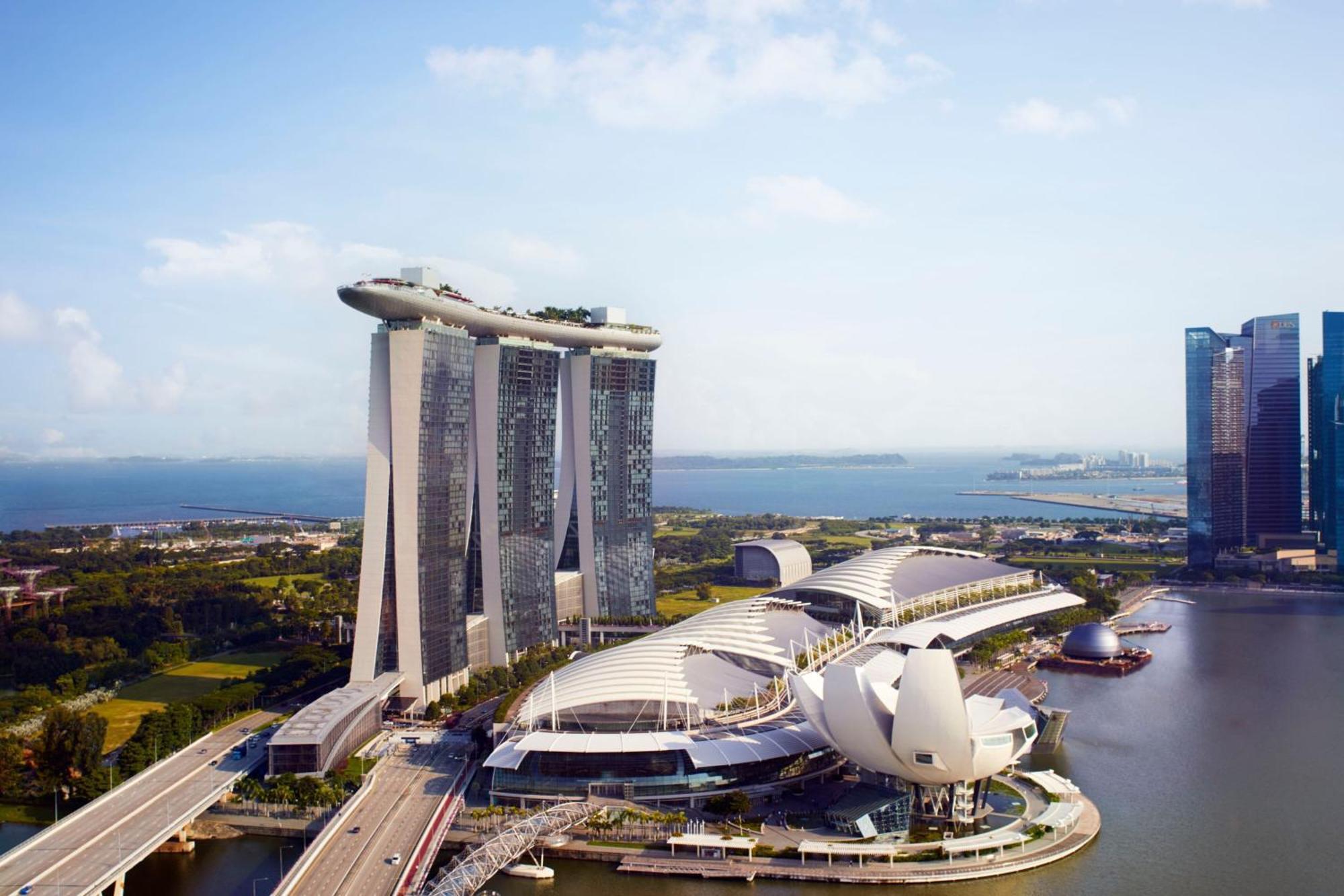 The Ritz-carlton, Millenia Hotel Singapore