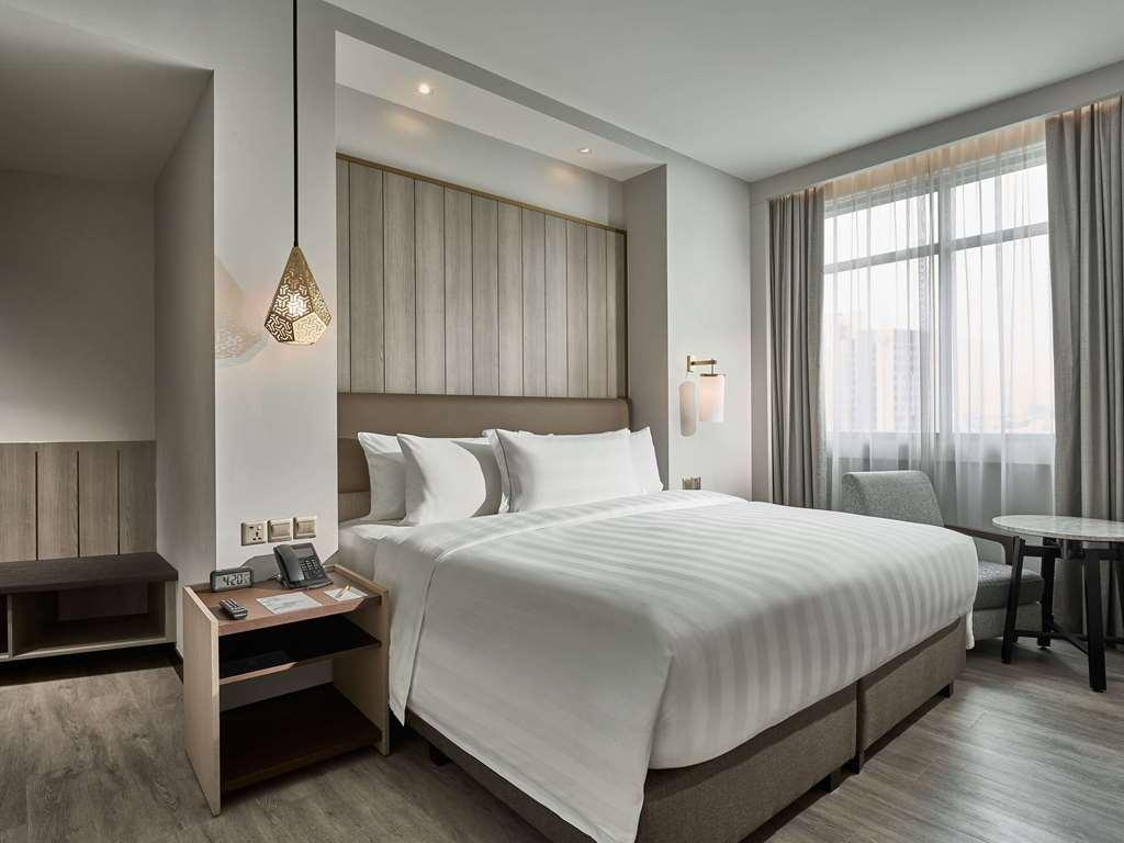 Novotel On Kitchener Hotel