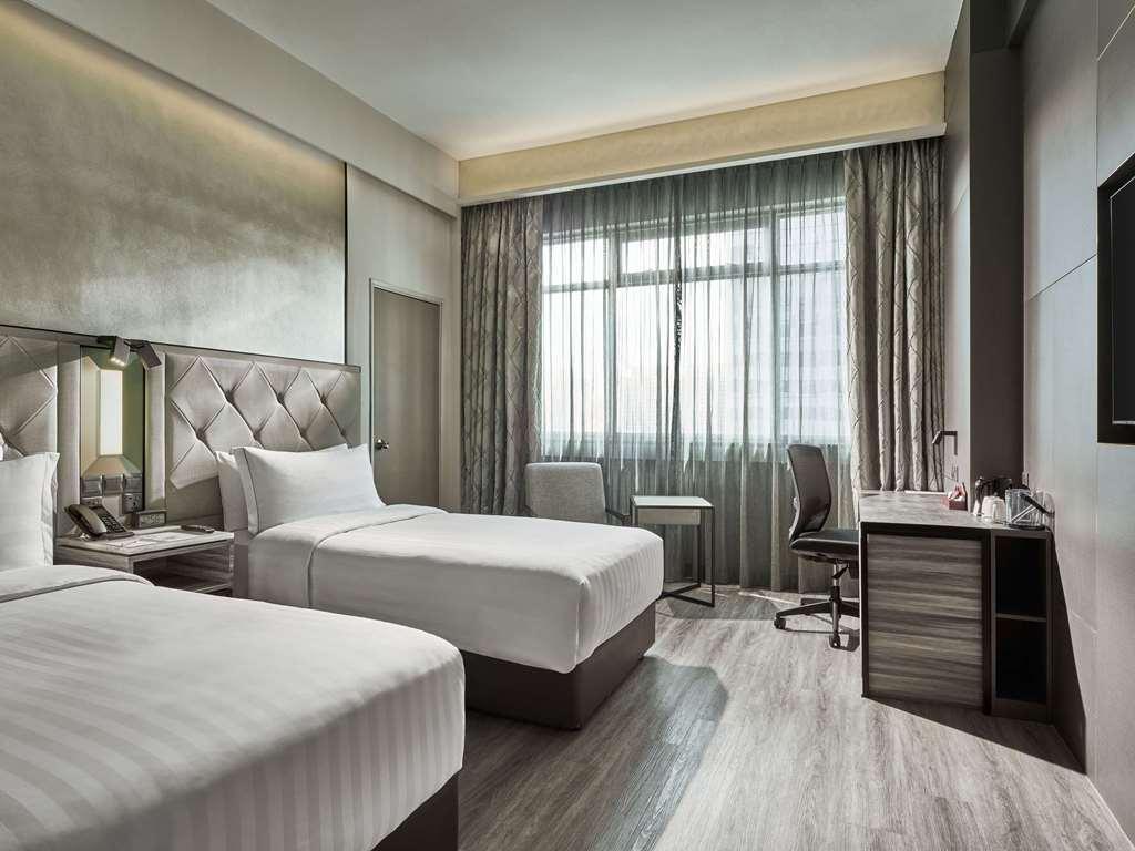 Novotel On Kitchener Hotel *