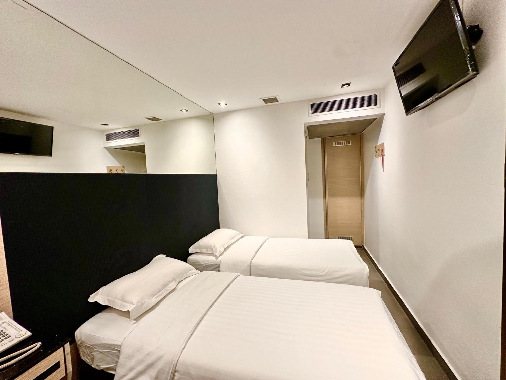 The Snooze At Bugis Hotel 3*