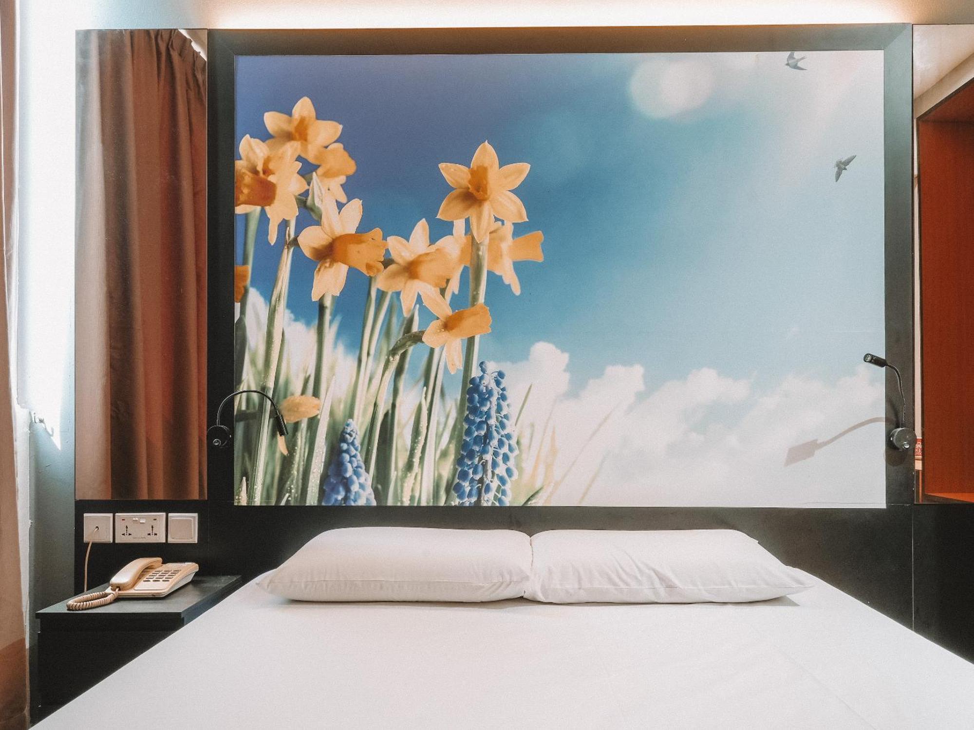 Hi Dot Hotel 3*
