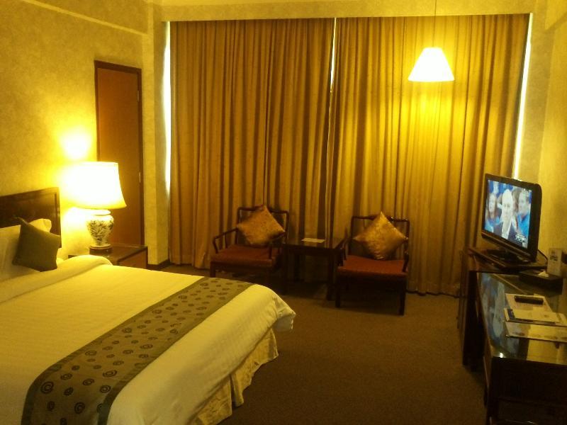 Royal 4* Singapura
