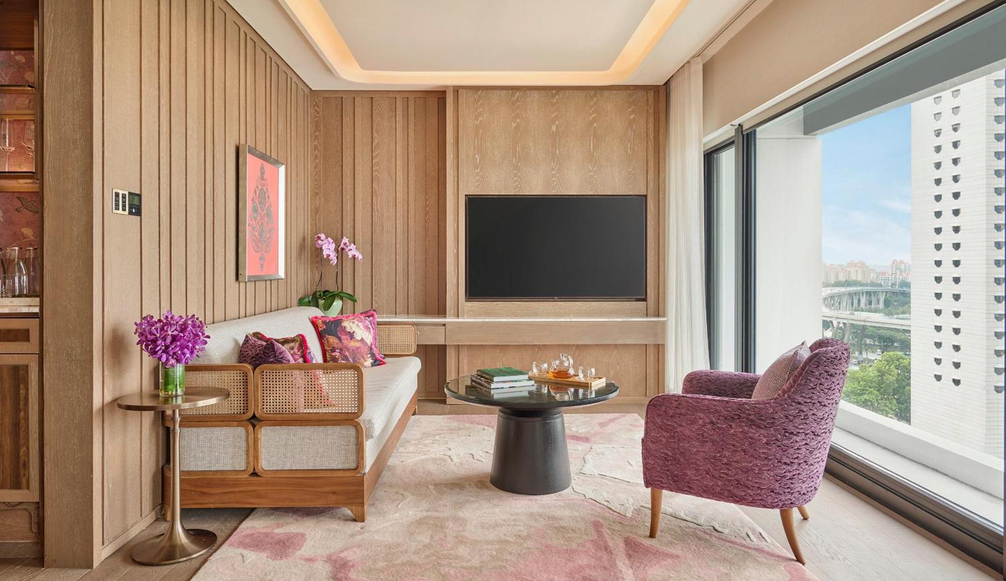 Mandarin Oriental, Hotel