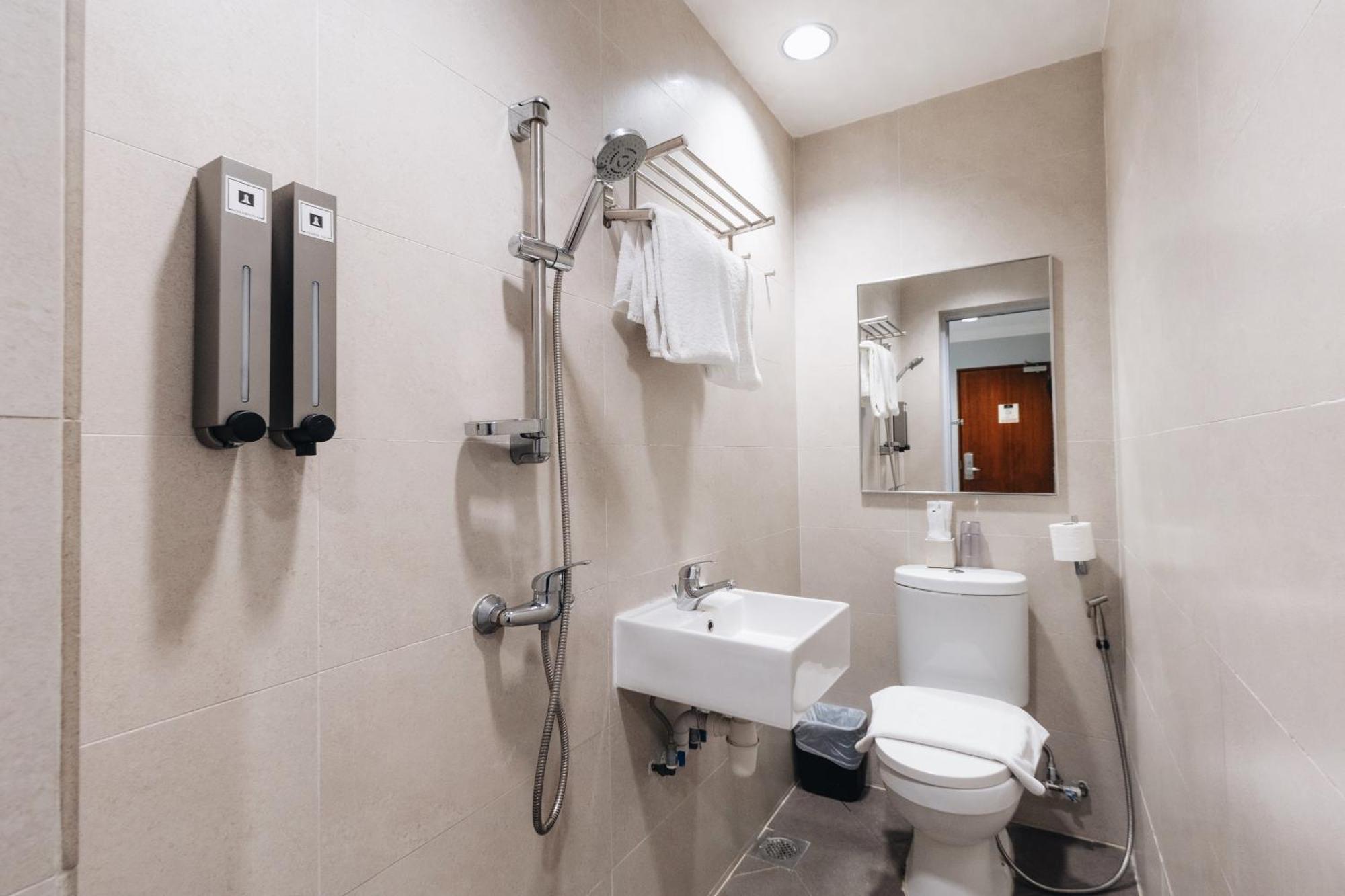 Hotel Harbour - Hamilton
