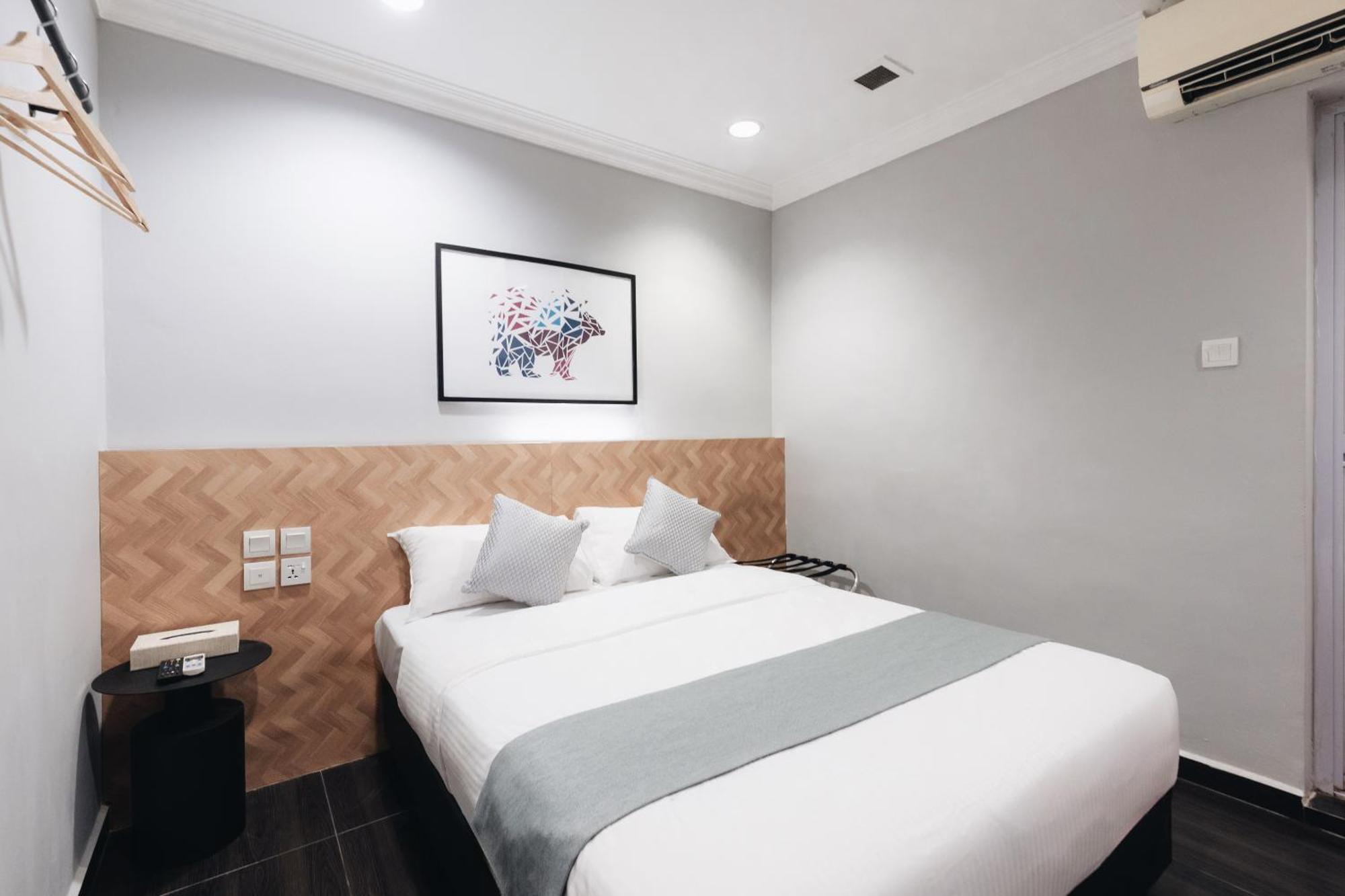 Harbour - Hamilton Hotel