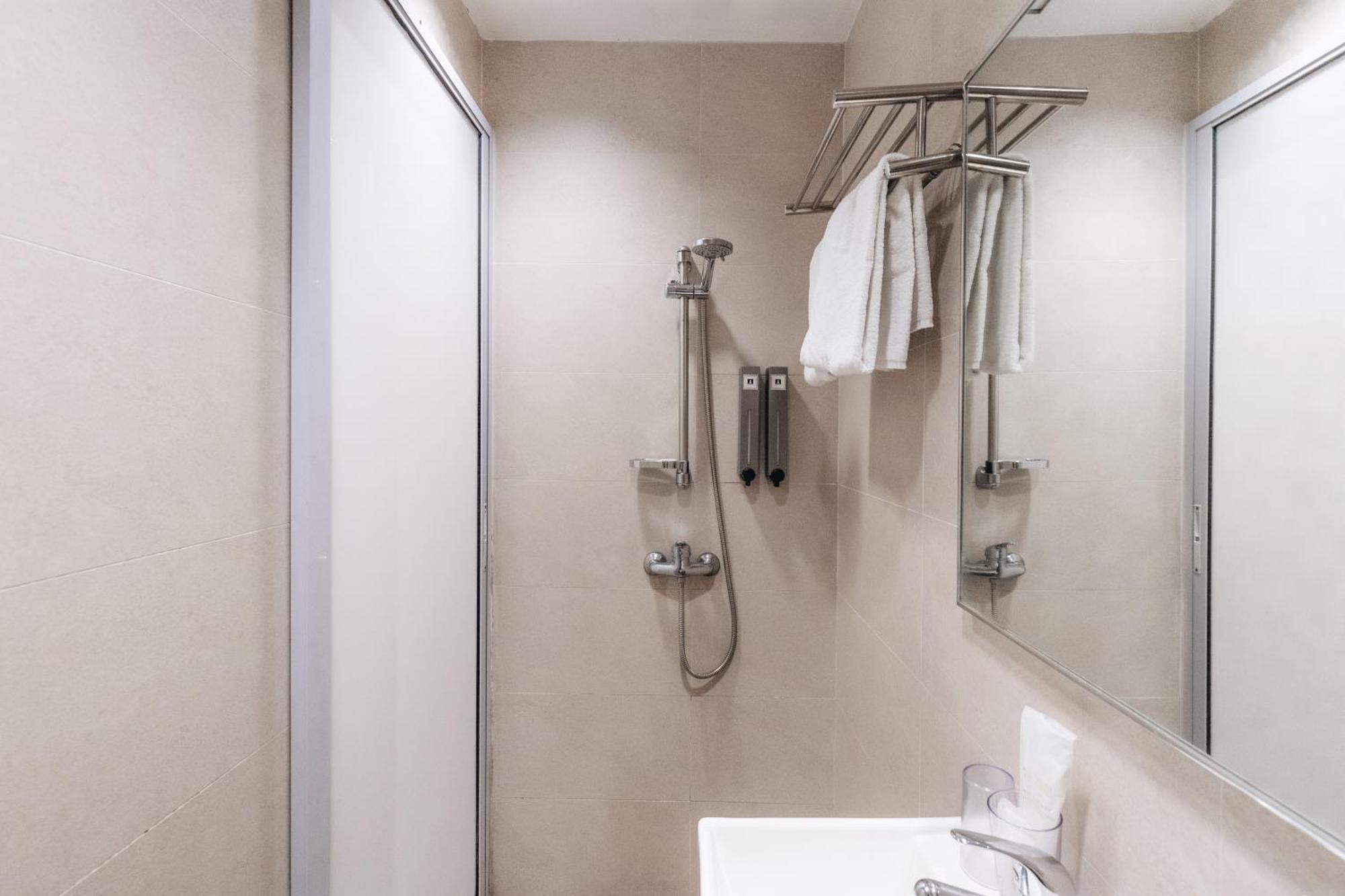 Harbour - Hamilton Hotel 3*