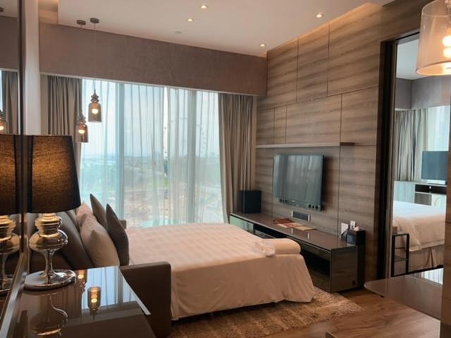 Pan Pacific Serviced Beach Road, 5* Singapura