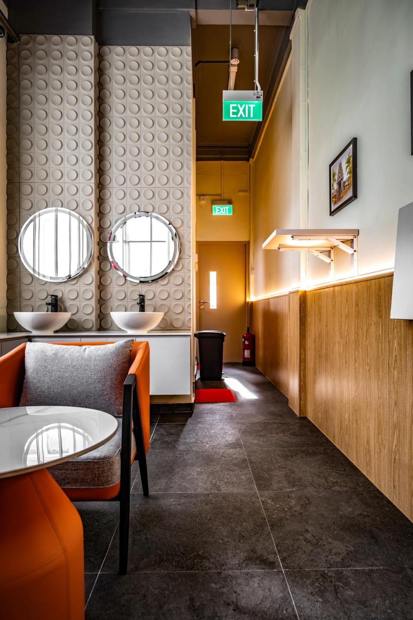 Gusti Hostel Singapore
