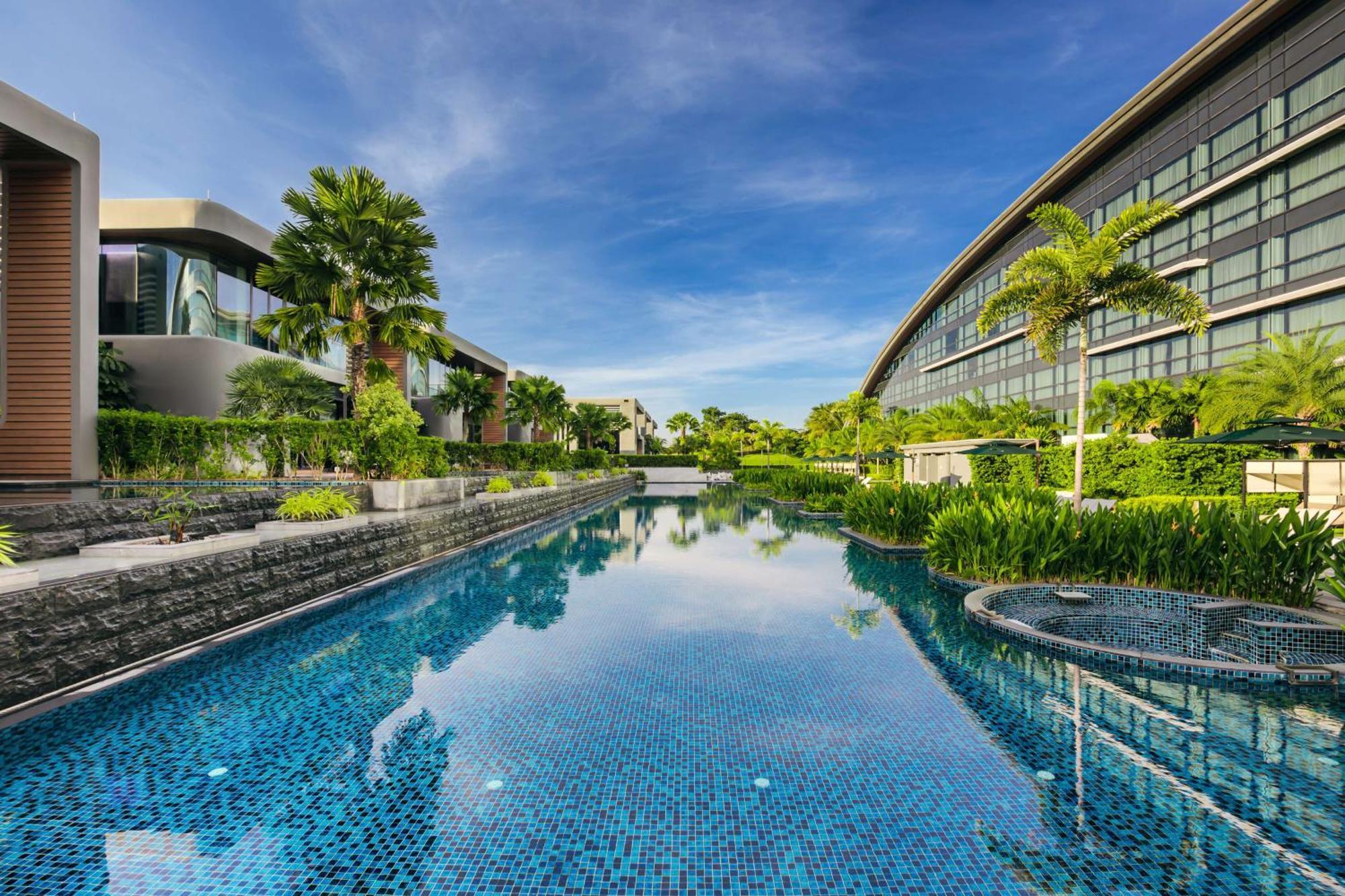 Dusit Thani Laguna 5* Singapore