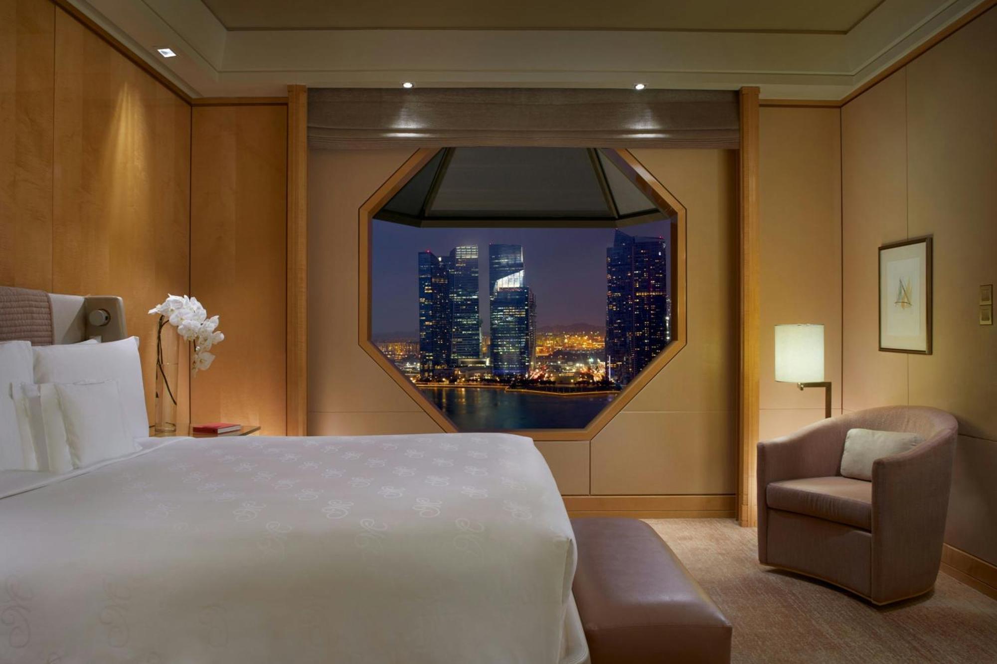 Hotel The Ritz-carlton, Millenia 5*