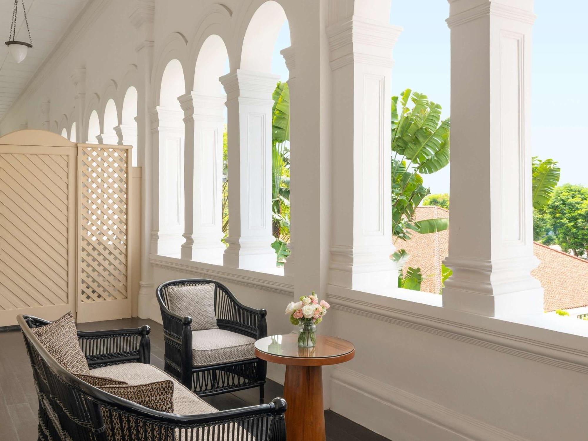 Raffles Hotel 5*