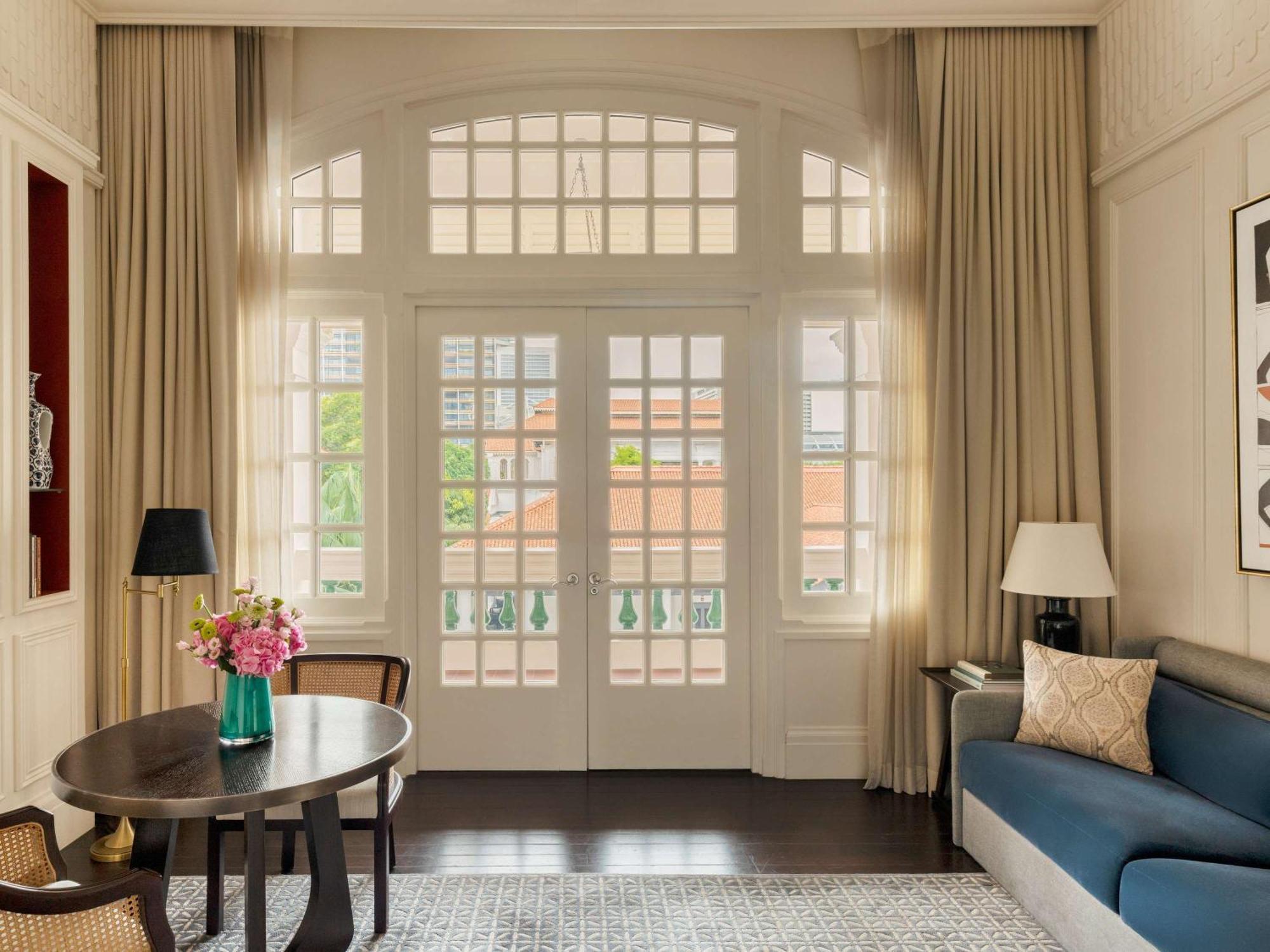 Raffles 5* Singapore