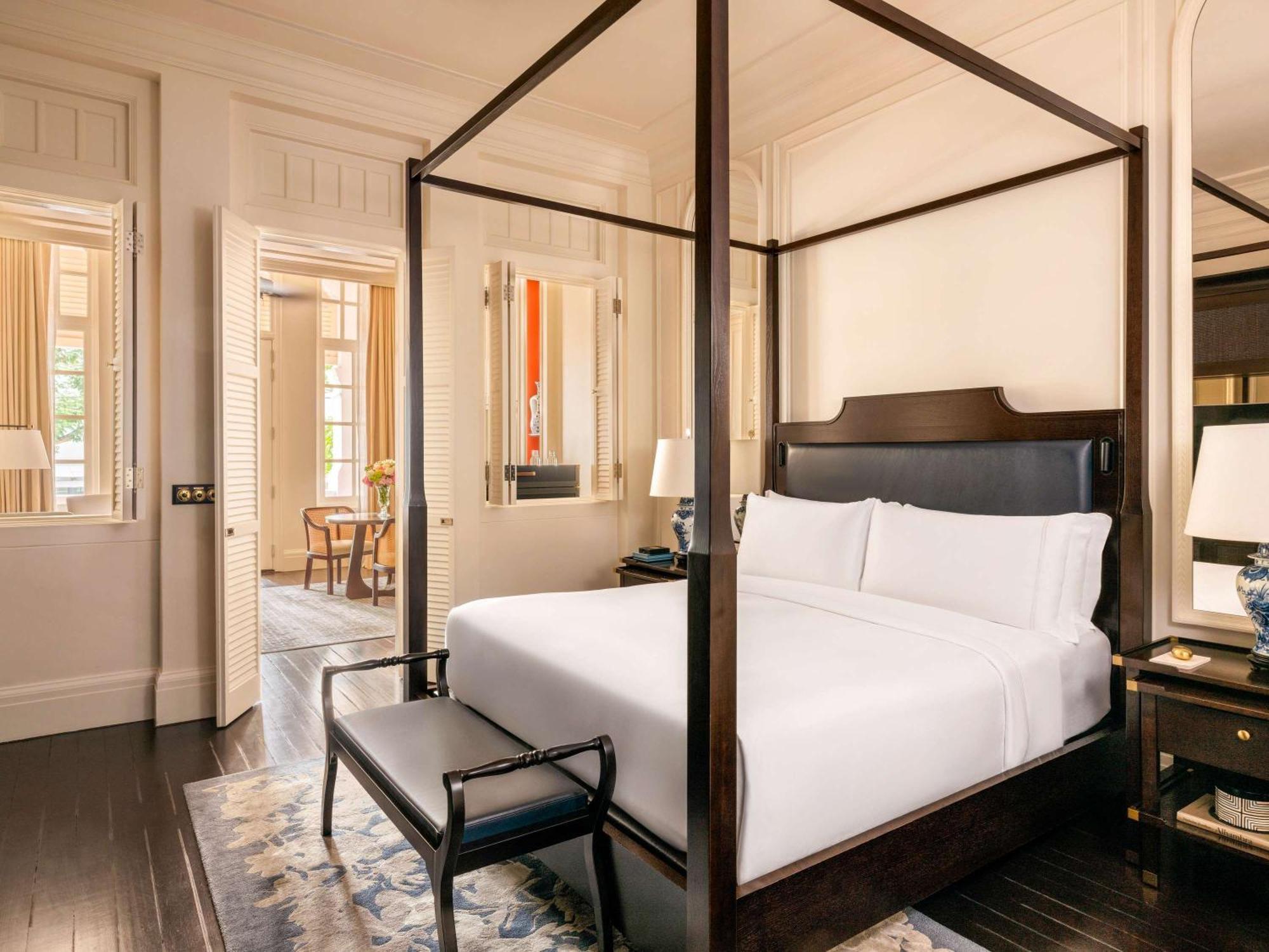 Raffles 5*