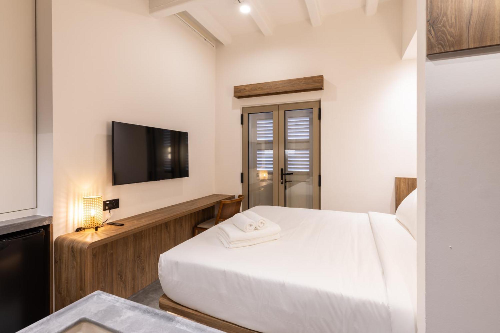 Aparthotel Heritage Collection On Victoria - Mobile App Check-in