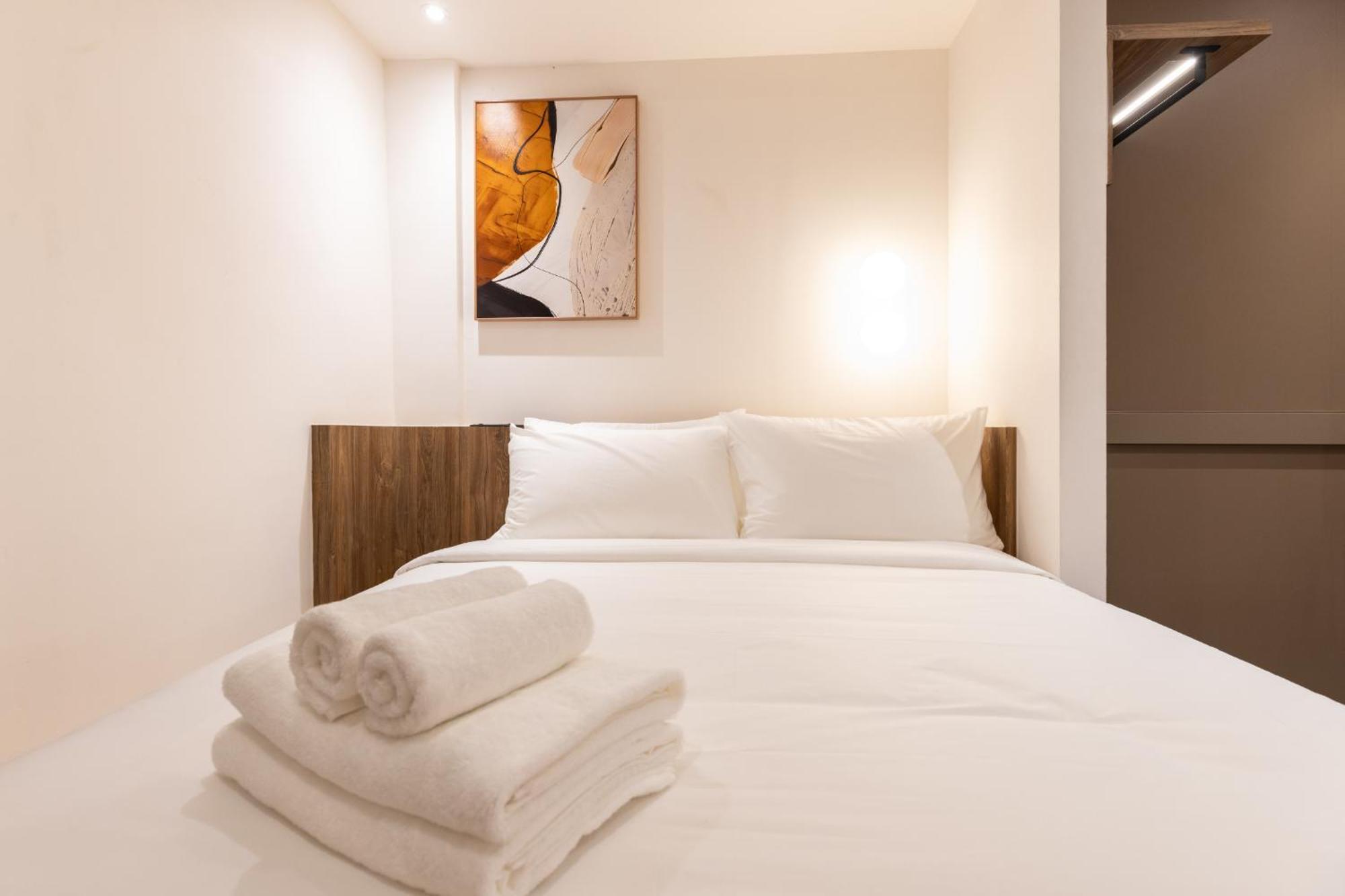Aparthotel Heritage Collection On Victoria - Mobile App Check-in