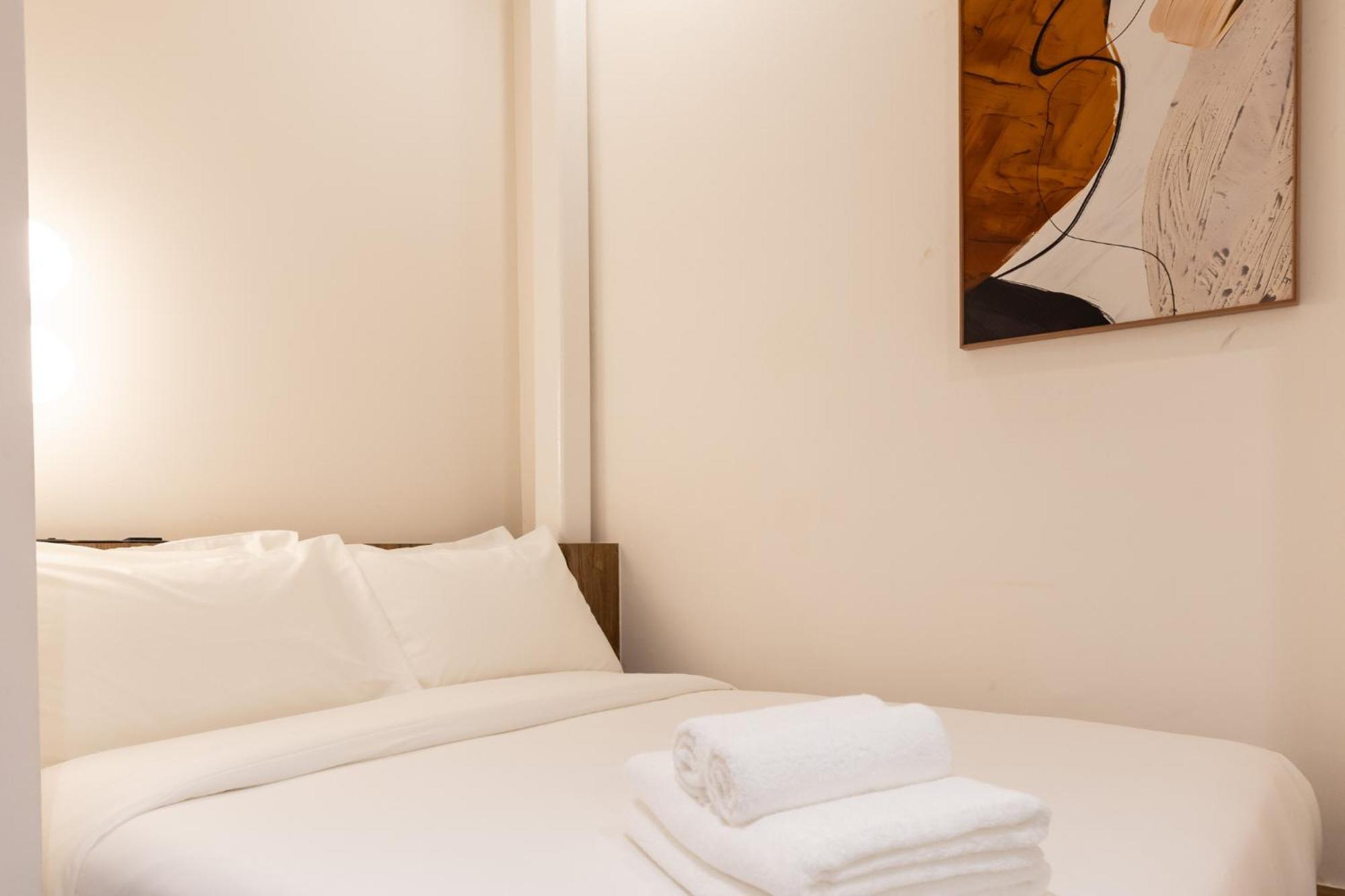 Aparthotel Heritage Collection On Victoria - Mobile App Check-in Singapore