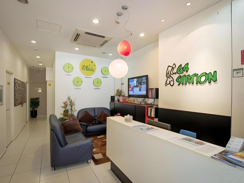G4 Station Backpackers Hostel *