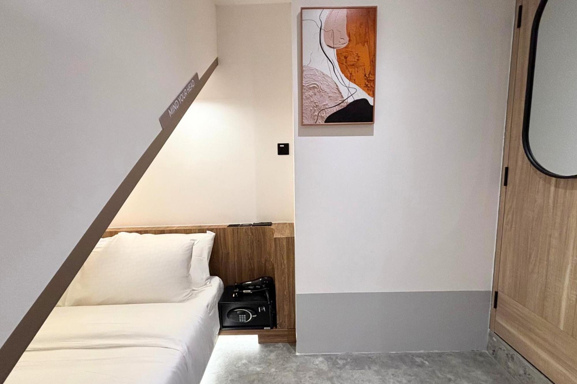 Aparthotel Heritage Collection On Victoria - Mobile App Check-in Singapore